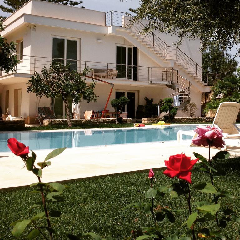 Il Giardino Dei Carrubi Villa Donnalucata  Dış mekan fotoğraf